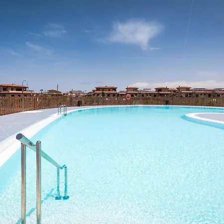 Home2book Casa Calma Garden, Pool&relax * Lajares