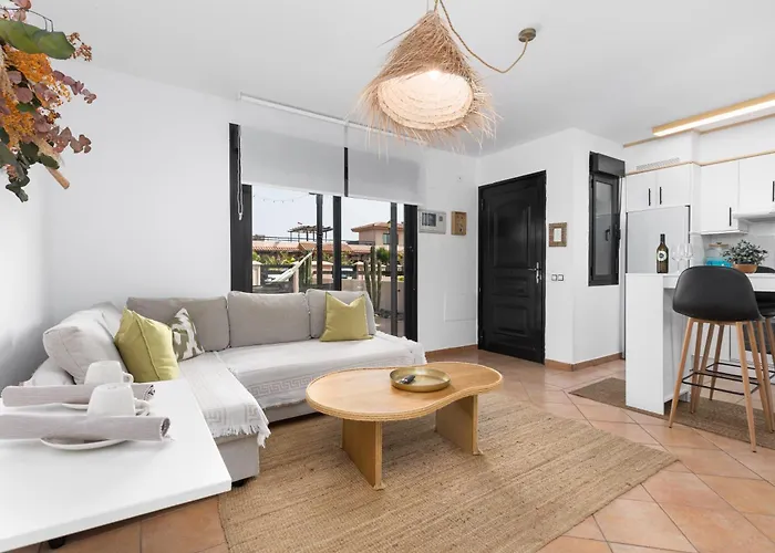 Semesterbostad Home2book Casa Calma *